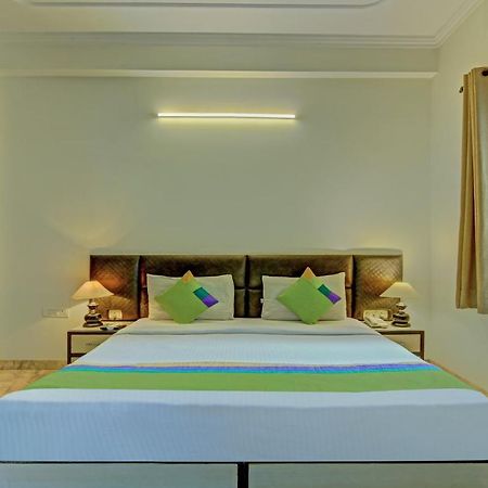 Itsy Hotels Swastika Inn Sector 26 노이다 외부 사진