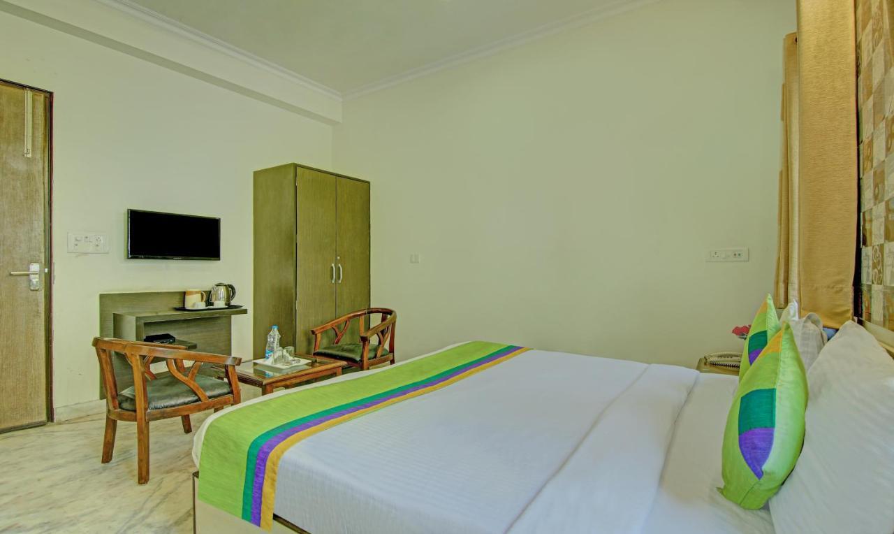 Itsy Hotels Swastika Inn Sector 26 노이다 외부 사진