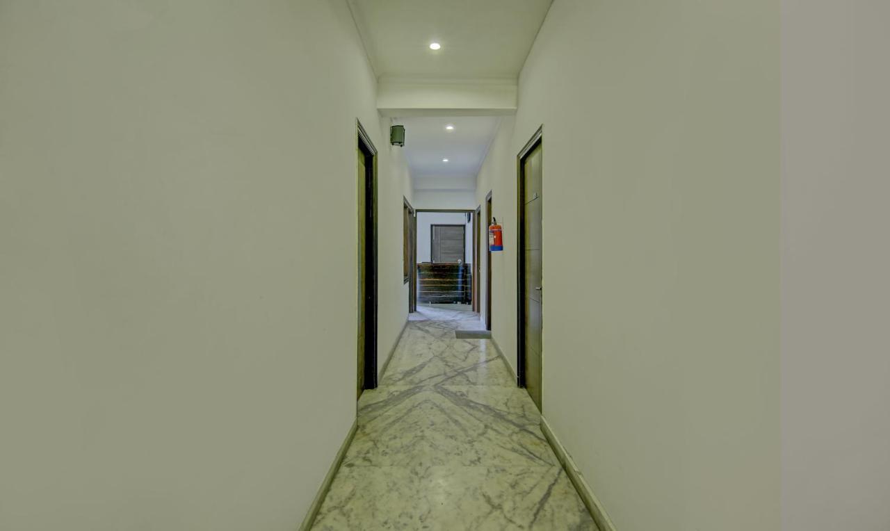 Itsy Hotels Swastika Inn Sector 26 노이다 외부 사진
